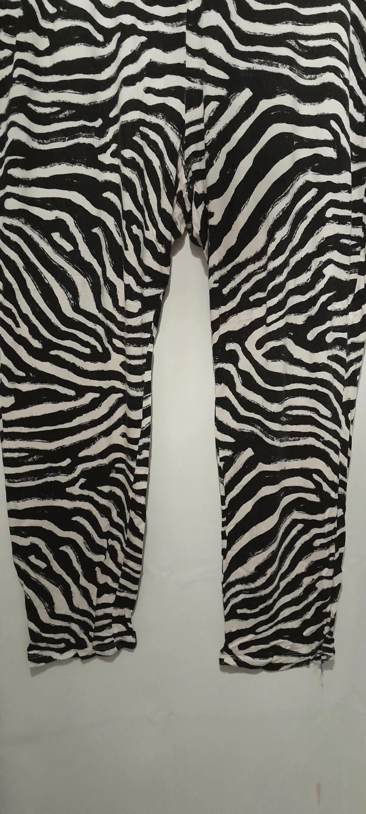 Calça fluida feminina, estilo casual, listrada, tamanho XL, Marca H&M – photo 3